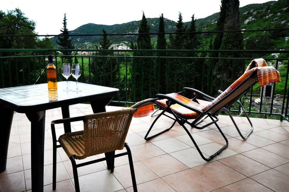Apartments Franic Ploce  Extérieur photo